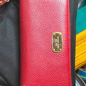 Michael Kors wallet